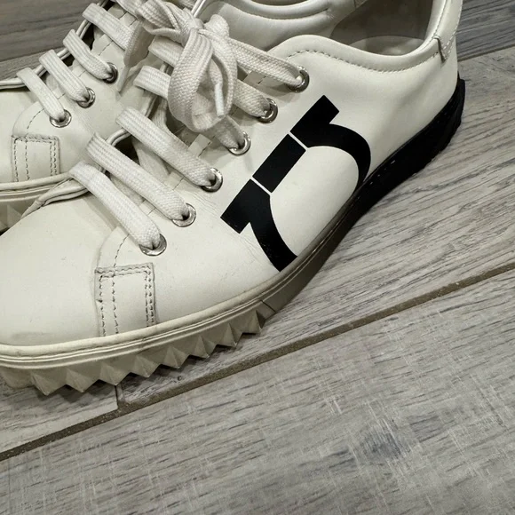 Salvatore Ferragamo Cube leather low-top sneakers size 8 - Picture 3 of 13